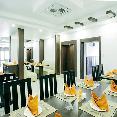 Oyo 11474 Gangaur Regency Boutique Hotel Katmandu Eksteriør bilde