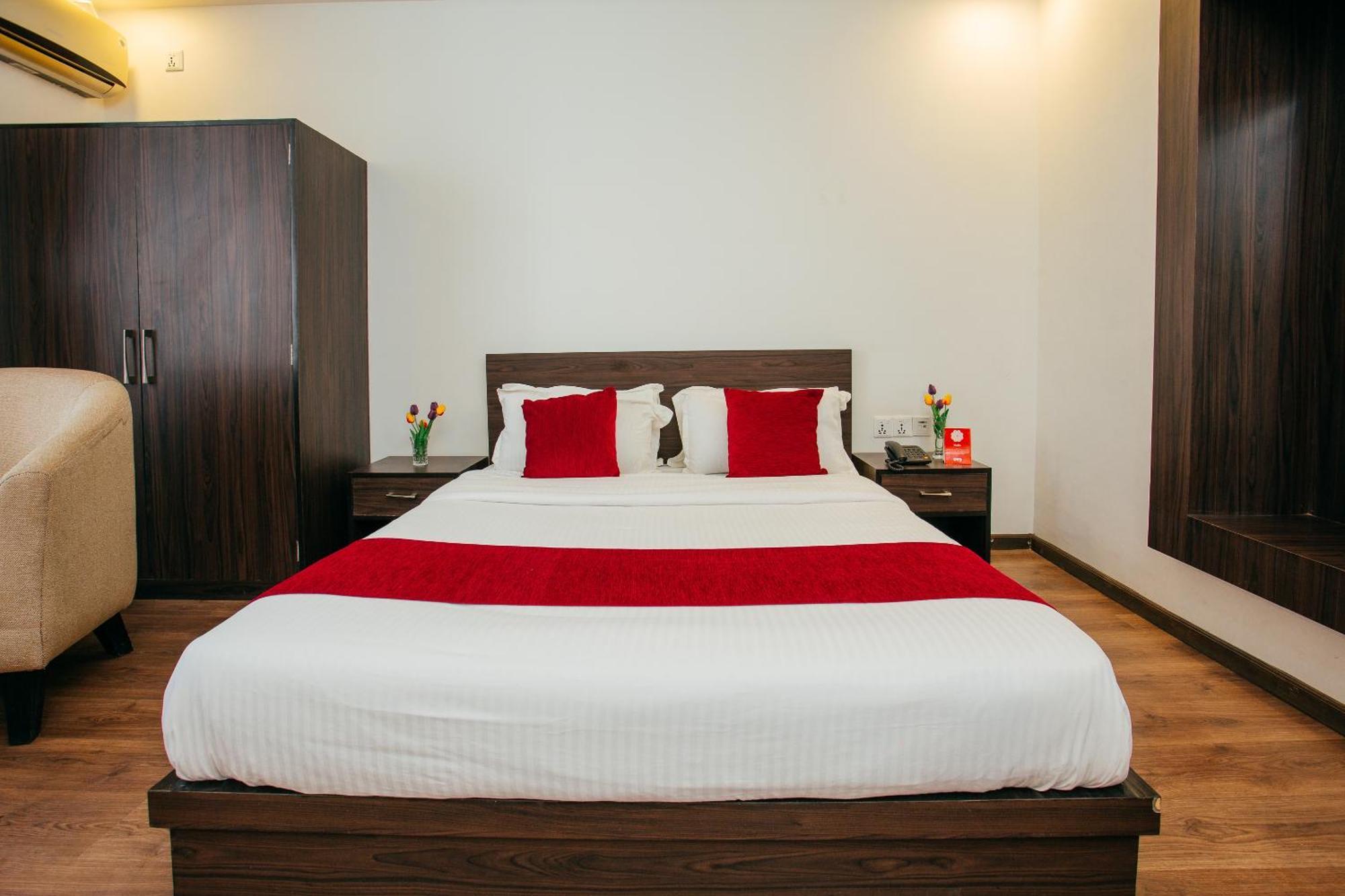Oyo 11474 Gangaur Regency Boutique Hotel Katmandu Eksteriør bilde